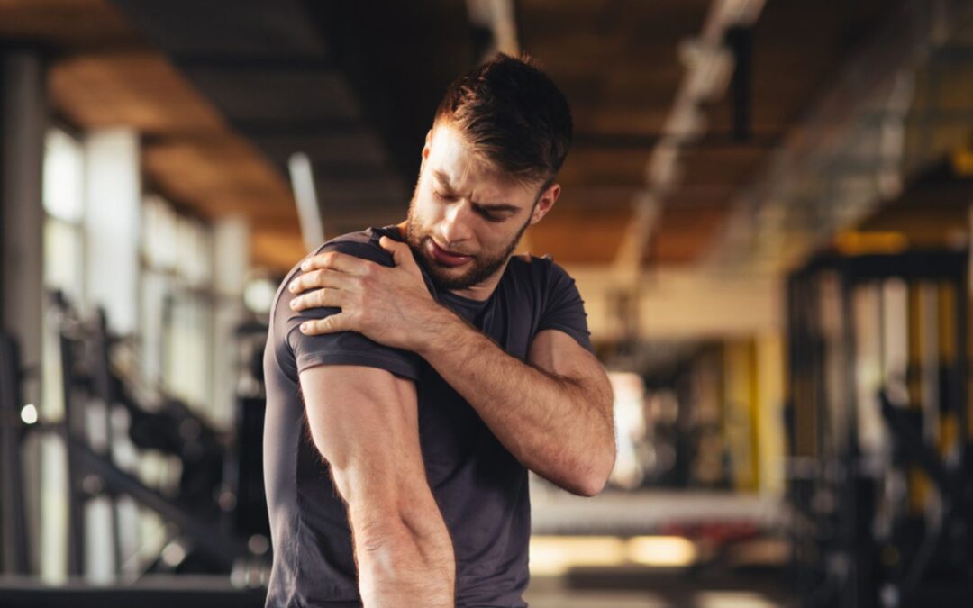 4 Common Mistakes You Might Be Making When It Comes To Training Shoulders